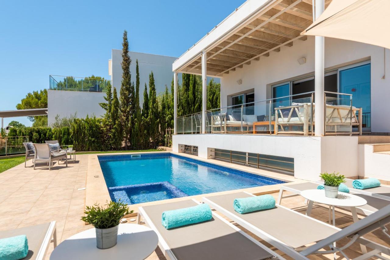Villa Orquidea Son Bou Luaran gambar