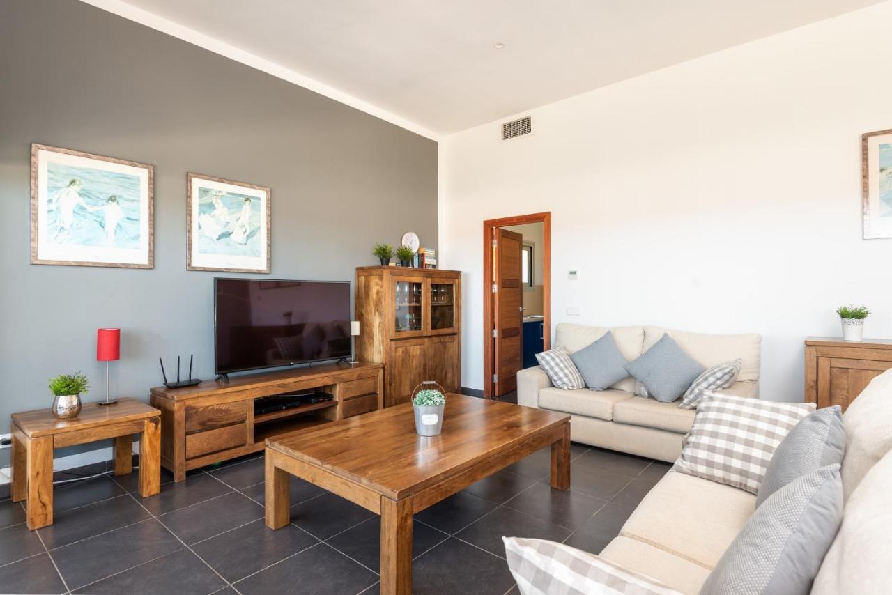 Villa Orquidea Son Bou Luaran gambar